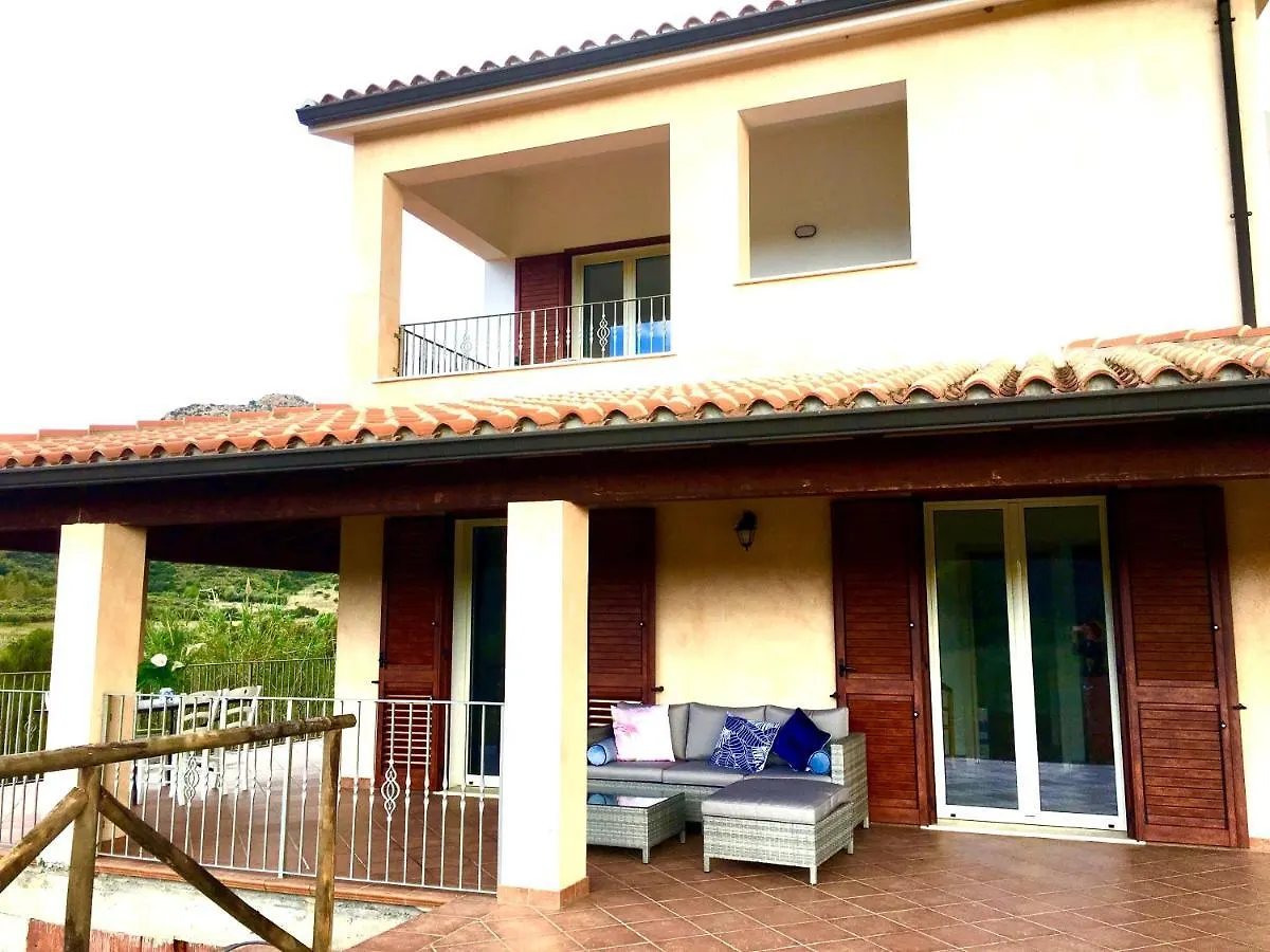 Villa La Vigna Domus De Maria Itália